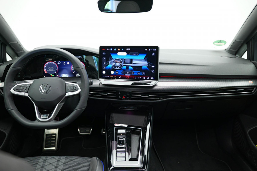 Volkswagen Golf 1.5 eTSI R-Line Edition |NWE MODEL|Pano|3xR-Line|360Cam|HUD|IQ|