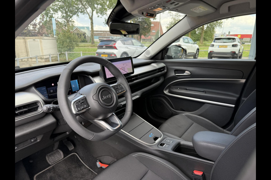 Jeep Avenger Altitude 54 kWh | Navi | Carplay | 360 Camera |