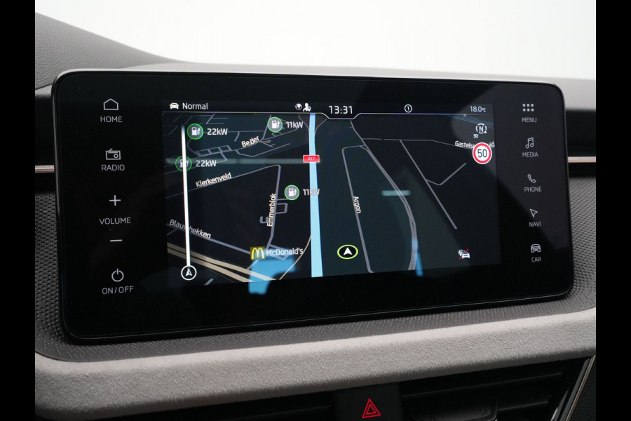 Škoda Kamiq 1.0 TSI 115pk DSG Business Edition Panorama Navigatie Camera Keyless 171