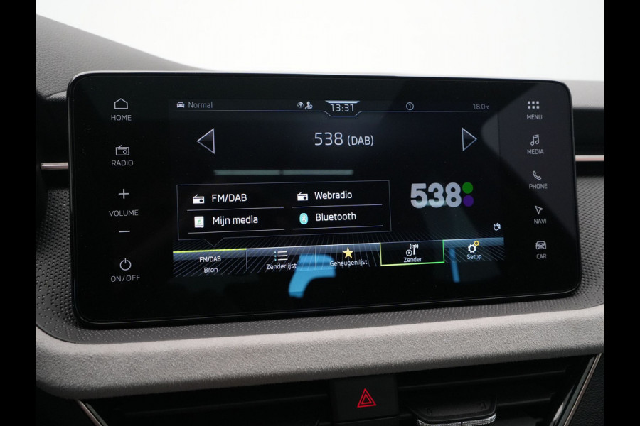 Škoda Kamiq 1.0 TSI 115pk DSG Business Edition Panorama Navigatie Camera Keyless 171