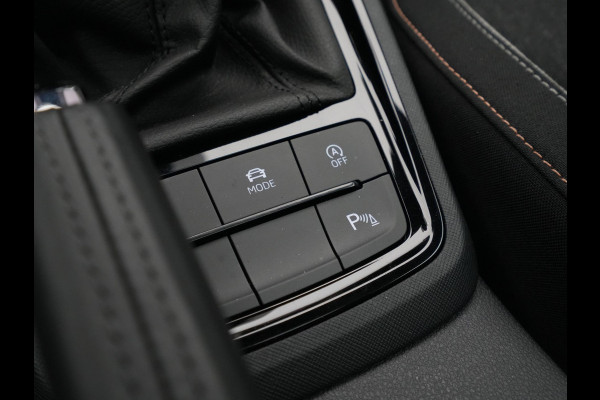 Škoda Kamiq 1.0 TSI 115pk DSG Business Edition Panorama Navigatie Camera Keyless 171