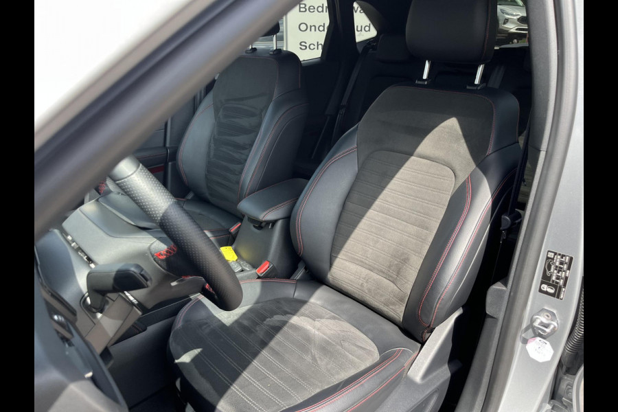 Ford Kuga 2.5 PHEV ST-Line X 225pk | Adaptieve cruise control | Winter Pack | Head up Display | Dodehoeksensoren | Bang&Olufsen | Elektrische achterklep | 1.500 kg geremd trekgewicht
