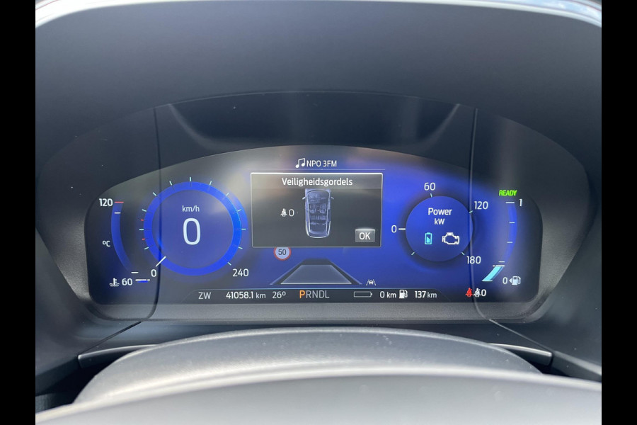 Ford Kuga 2.5 PHEV ST-Line X 225pk | Adaptieve cruise control | Winter Pack | Head up Display | Dodehoeksensoren | Bang&Olufsen | Elektrische achterklep | 1.500 kg geremd trekgewicht