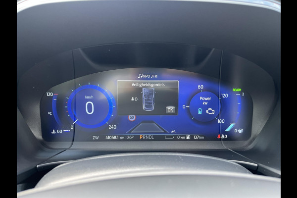 Ford Kuga 2.5 PHEV ST-Line X 225pk | Adaptieve cruise control | Winter Pack | Head up Display | Dodehoeksensoren | Bang&Olufsen | Elektrische achterklep | 1.500 kg geremd trekgewicht