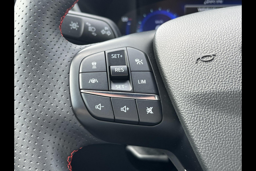 Ford Kuga 2.5 PHEV ST-Line X 225pk | Adaptieve cruise control | Winter Pack | Head up Display | Dodehoeksensoren | Bang&Olufsen | Elektrische achterklep | 1.500 kg geremd trekgewicht