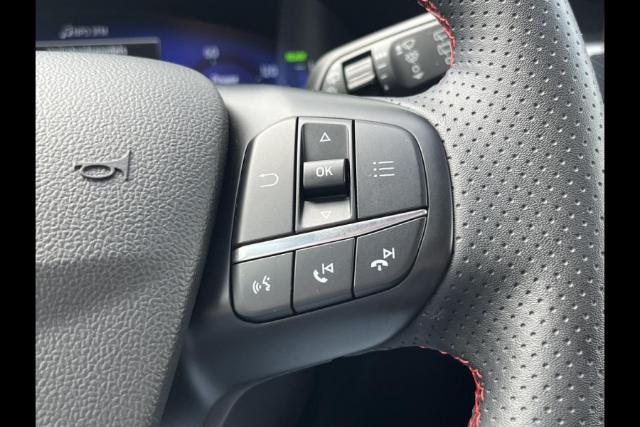 Ford Kuga 2.5 PHEV ST-Line X 225pk | Adaptieve cruise control | Winter Pack | Head up Display | Dodehoeksensoren | Bang&Olufsen | Elektrische achterklep | 1.500 kg geremd trekgewicht