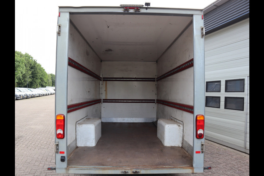 Renault Master T35 2.3 dCi 131pk Euro 6 Bakwagen Lowliner - Cruise - Navi - Airco