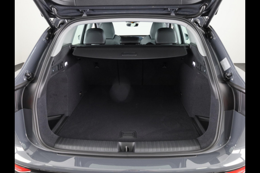 Audi Q6 e-tron Advanced edition e-tron perf 225kW/306pk 100Kwh Ha Tech Plus pakket, sportstoelen met leder, bumpers in kleur carrosserie, omgevingscamera's
