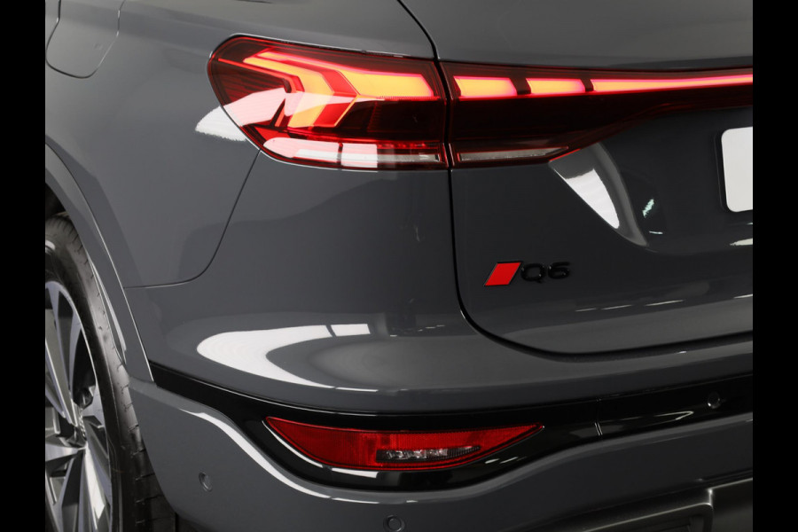 Audi Q6 e-tron Advanced edition e-tron perf 225kW/306pk 100Kwh Ha Tech Plus pakket, sportstoelen met leder, bumpers in kleur carrosserie, omgevingscamera's