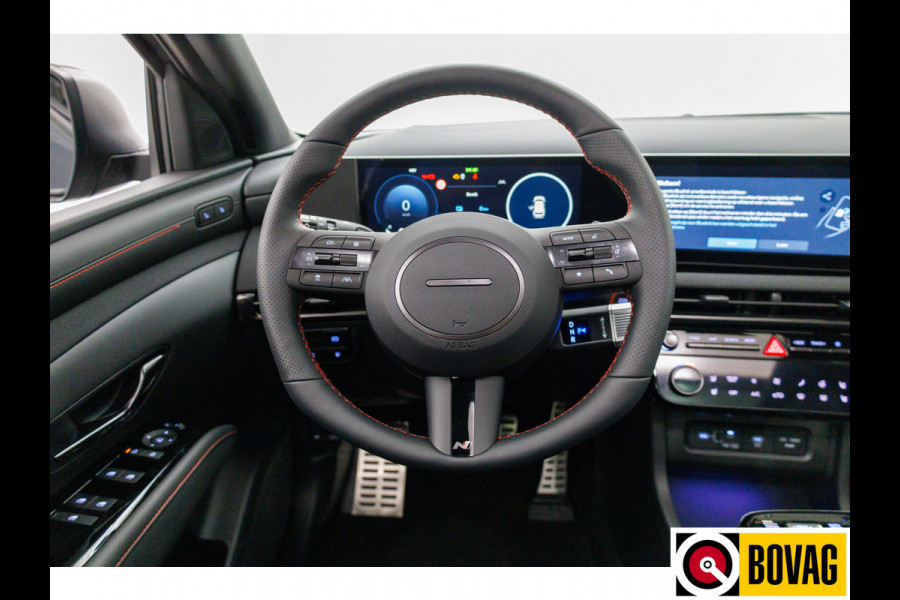 Hyundai Tucson 1.6 T-GDI PHEV N Line Sky 4WD 252 PK PHEV | Panoramadak | Leer/alcantara | HUD | 360 camera Adaptive cruise met fileassistent. Stoelverwarming/koeling, Electrische achterklep. Krell audio