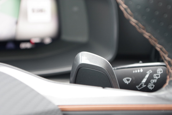 CUPRA Formentor 1.4 e-Hybrid 204 PK BNS PHEV, Kuipstoelen, Keyless, Carplay, Winterpakket, Camera,