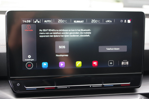 CUPRA Formentor 1.4 e-Hybrid 204 PK BNS PHEV, Kuipstoelen, Keyless, Carplay, Winterpakket, Camera,