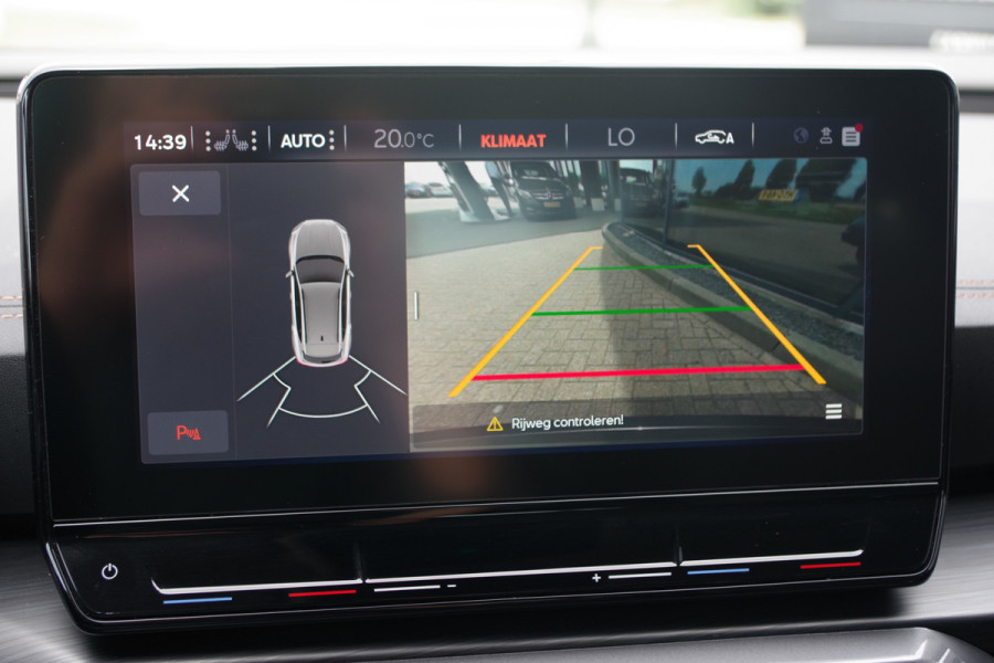 CUPRA Formentor 1.4 e-Hybrid 204 PK BNS PHEV, Kuipstoelen, Keyless, Carplay, Winterpakket, Camera,