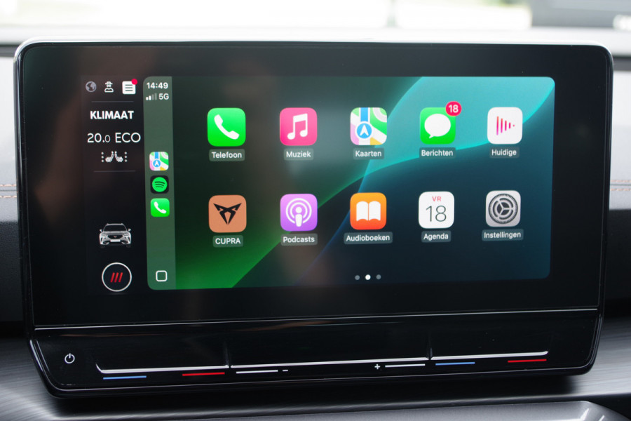 CUPRA Formentor 1.4 e-Hybrid 204 PK BNS PHEV, Kuipstoelen, Keyless, Carplay, Winterpakket, Camera,