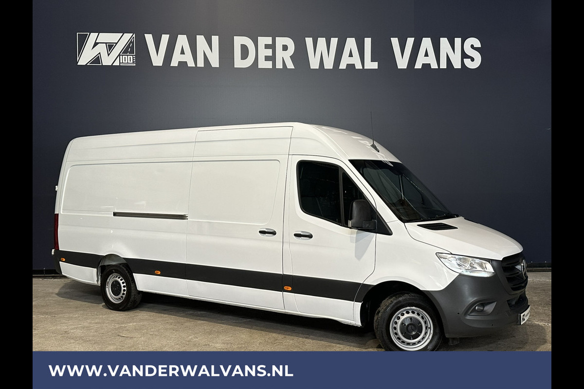 Mercedes-Benz Sprinter 315 CDI 150pk L3H2 Euro6 Airco | 360 graden Camera | Navigatie | Apple Carplay | Android Auto Cruisecontrol, Chauffeursstoel, Parkeersensoren, Stoelverwarming, Bijrijdersbank Mercedes-Benz Sprinter 315 CDI 150pk L3H2 Euro6 Airco | 360 graden Camera | Navigatie | Apple Carplay | Android Auto Cruisecontrol, Chauffeursstoel, Parkeersensoren, Stoelverwarming, Bijrijdersbank
