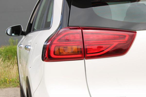 Kia Niro 1.6 GDi Hybrid DynamicLine !!NIEUWBINNEN!!