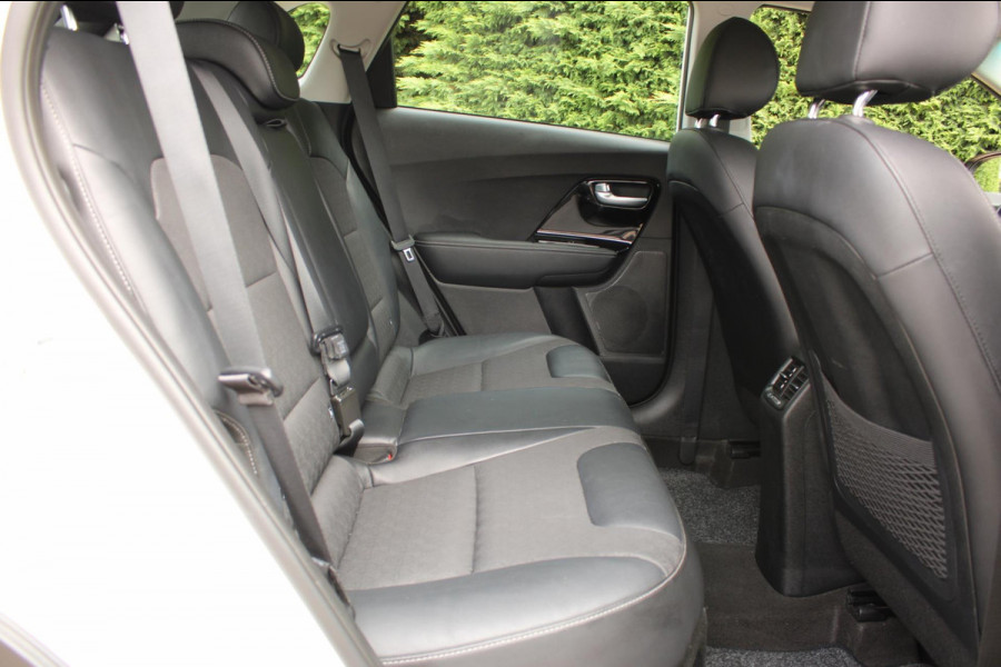 Kia Niro 1.6 GDi Hybrid DynamicLine !!NIEUWBINNEN!!