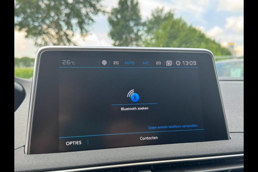 Peugeot 3008 1.2 PureTech Blue Lease Executive AFN. TREKHAAK / CAMERA / CRUISE / PDC V+A / NL AUTO / CARPLAY / DRAADL OPLADER