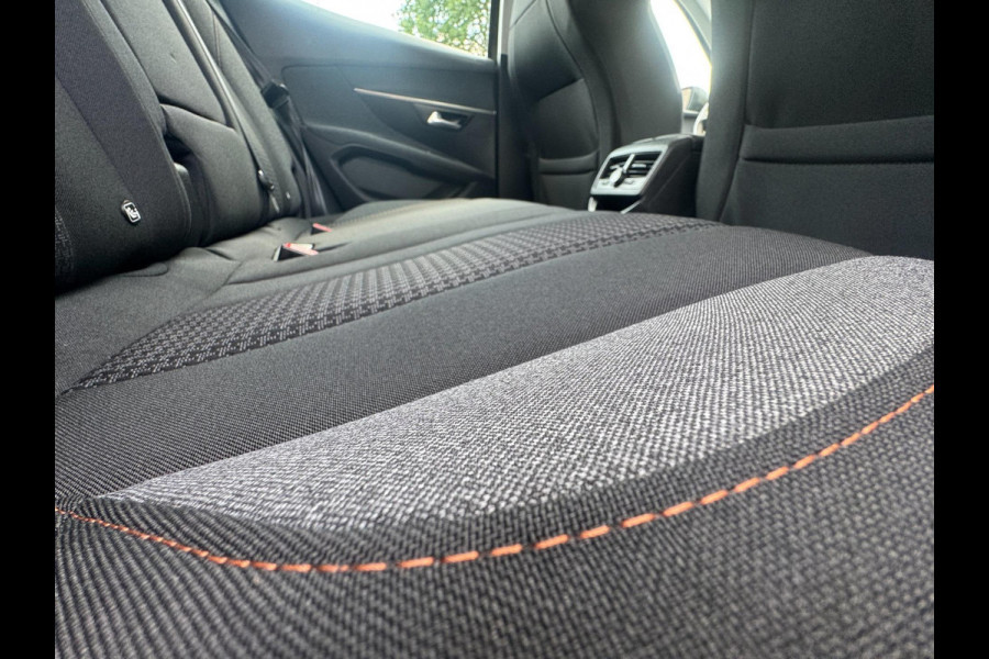 Peugeot 3008 1.2 PureTech Blue Lease Executive AFN. TREKHAAK / CAMERA / CRUISE / PDC V+A / NL AUTO / CARPLAY / DRAADL OPLADER
