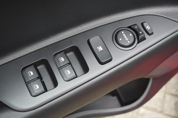 Kia Rio 1.0 T-GDi 100PK Dynamic PlusLine/Leer/Camera /All-Season banden