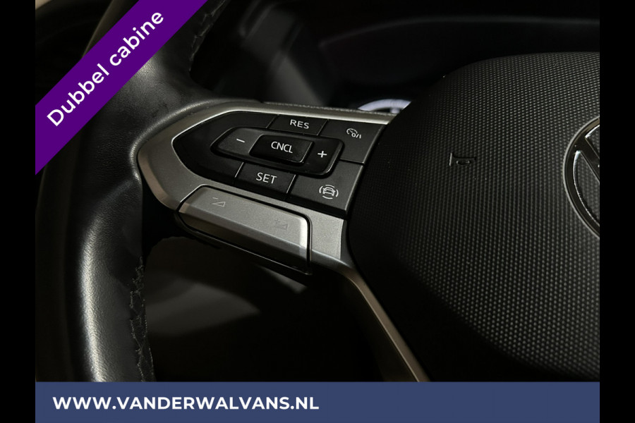 Volkswagen Transporter 2.0 TDI L2H1 Dubbele Cabine Euro6 Airco | 5-Zits | Navigatie | Trekhaak | Apple Carplay Android Auto, Cruisecontrol, Parkeersensoren