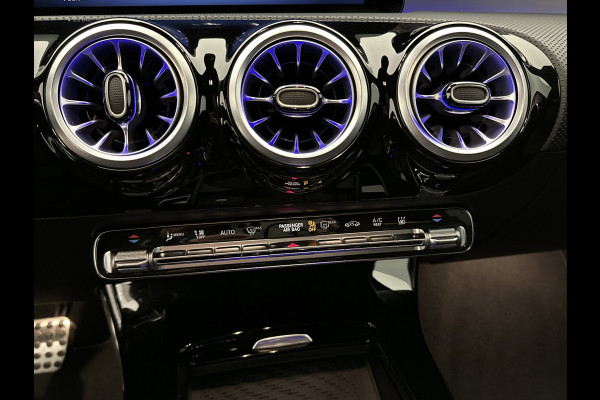 Mercedes-Benz CLA-Klasse Shooting Brake 250 e Star Edition | Trekhaak | Nightpakket | USB pakket plus | KEYLESS GO-comfortpakket | Verwarmde stoelen vooraan | Antidiefstalpakket GUARD 360° Plus | EASY PACK achterklep | Sfeerverlichting |