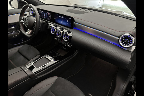 Mercedes-Benz CLA-Klasse Shooting Brake 250 e Star Edition | Trekhaak | Nightpakket | USB pakket plus | KEYLESS GO-comfortpakket | Verwarmde stoelen vooraan | Antidiefstalpakket GUARD 360° Plus | EASY PACK achterklep | Sfeerverlichting |