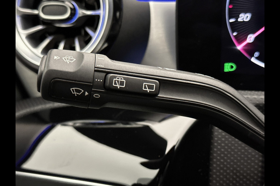Mercedes-Benz CLA-Klasse Shooting Brake 250 e Star Edition | Trekhaak | Nightpakket | USB pakket plus | KEYLESS GO-comfortpakket | Verwarmde stoelen vooraan | Antidiefstalpakket GUARD 360° Plus | EASY PACK achterklep | Sfeerverlichting |