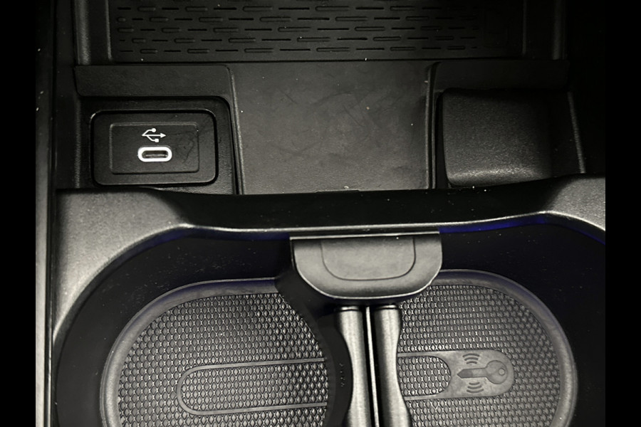 Mercedes-Benz CLA-Klasse Shooting Brake 250 e Star Edition | Trekhaak | Nightpakket | USB pakket plus | KEYLESS GO-comfortpakket | Verwarmde stoelen vooraan | Antidiefstalpakket GUARD 360° Plus | EASY PACK achterklep | Sfeerverlichting |