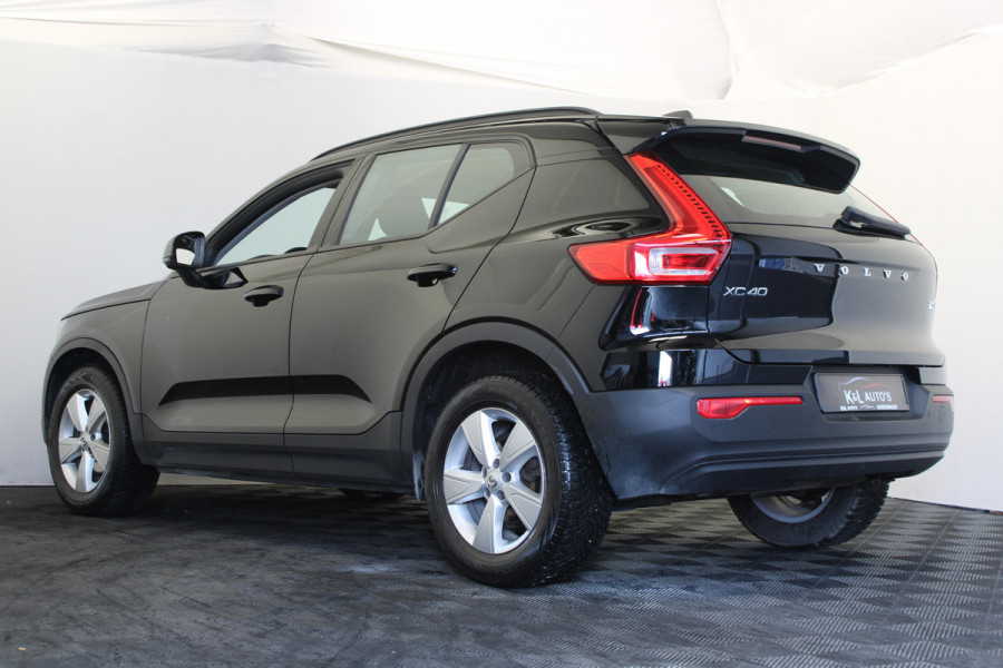 Volvo XC40 1.5 T2 Momentum Core