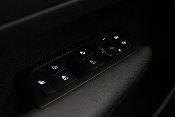 Volvo XC40 1.5 T2 Momentum Core