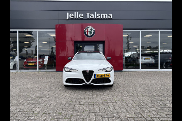 Alfa Romeo Giulia 2.0 T GME AWD Veloce | 19" Velgen | Panoramadak | Adas 2