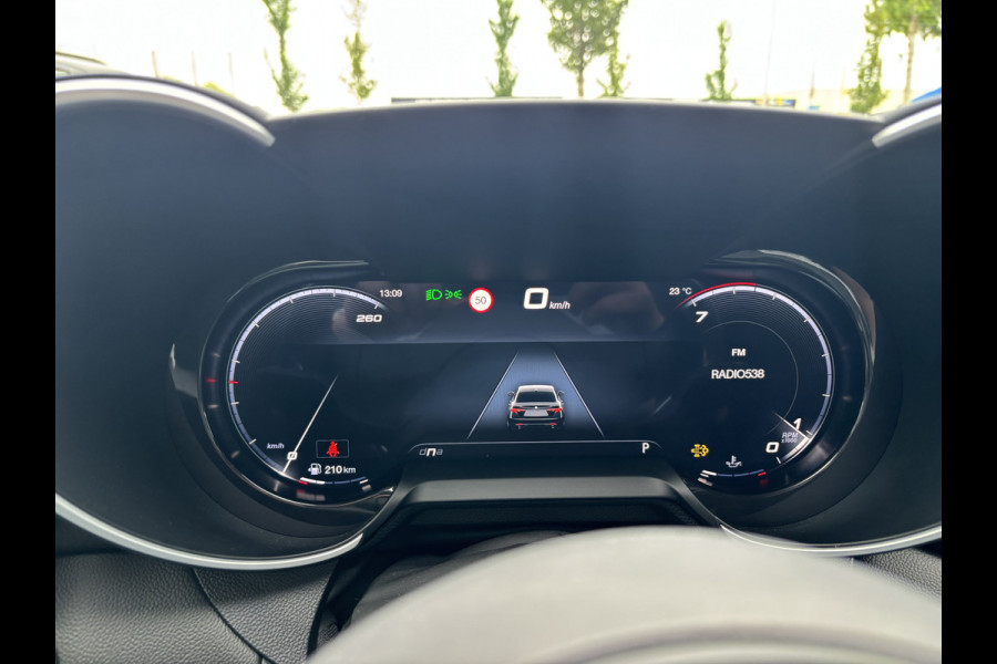 Alfa Romeo Giulia 2.0 T GME AWD Veloce | 19" Velgen | Panoramadak | Adas 2