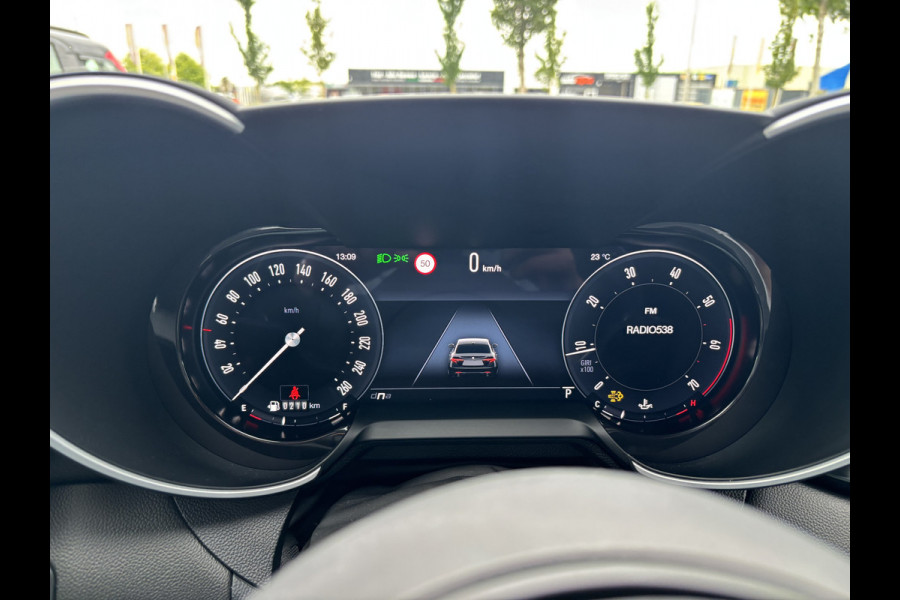 Alfa Romeo Giulia 2.0 T GME AWD Veloce | 19" Velgen | Panoramadak | Adas 2