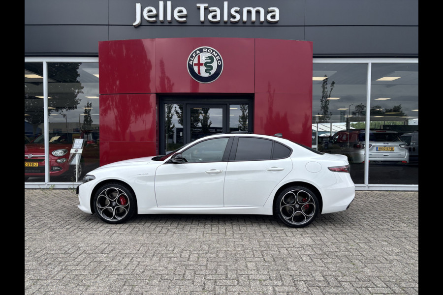 Alfa Romeo Giulia 2.0 T GME AWD Veloce | 19" Velgen | Panoramadak | Adas 2