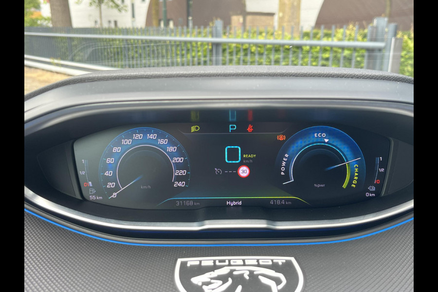 Peugeot 3008 1.6 HYbrid 225 GT CAMERA | TREKHAAK AFNEEMBAAR | RIJKLAAR INCL. 12 MND. BOVAGGARANTIE