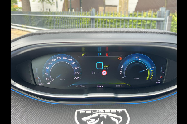 Peugeot 3008 1.6 HYbrid 225 GT CAMERA | TREKHAAK AFNEEMBAAR | RIJKLAAR INCL. 12 MND. BOVAGGARANTIE
