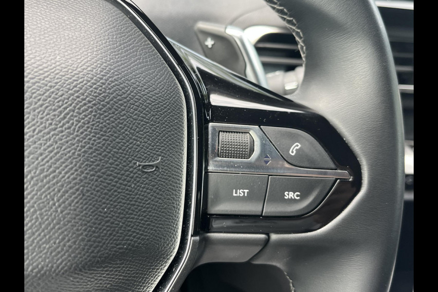 Peugeot 3008 1.6 HYbrid 225 GT CAMERA | TREKHAAK AFNEEMBAAR | RIJKLAAR INCL. 12 MND. BOVAGGARANTIE