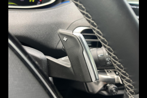 Peugeot 3008 1.6 HYbrid 225 GT CAMERA | TREKHAAK AFNEEMBAAR | RIJKLAAR INCL. 12 MND. BOVAGGARANTIE