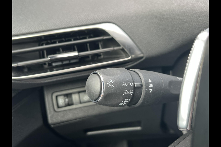 Peugeot 3008 1.6 HYbrid 225 GT CAMERA | TREKHAAK AFNEEMBAAR | RIJKLAAR INCL. 12 MND. BOVAGGARANTIE