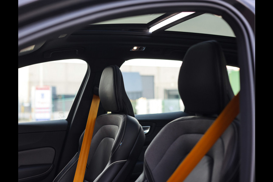 Volvo XC60 T8 AWD Polestar Engineered