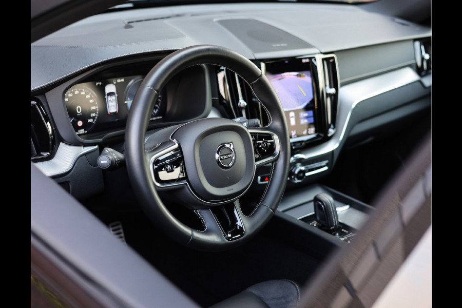 Volvo XC60 T8 AWD Polestar Engineered