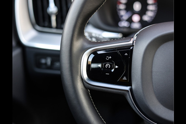 Volvo XC60 T8 AWD Polestar Engineered