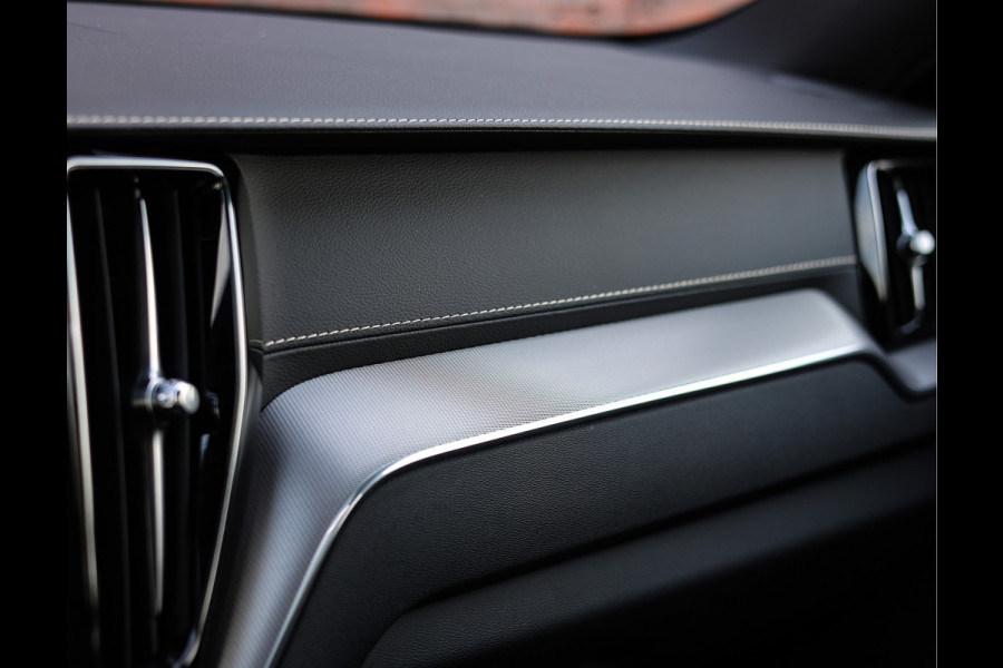Volvo XC60 T8 AWD Polestar Engineered
