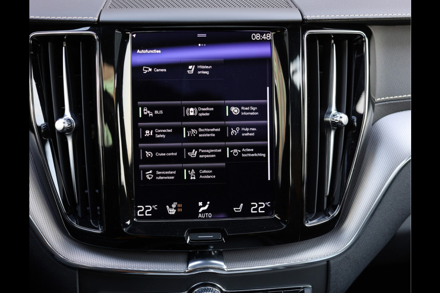Volvo XC60 T8 AWD Polestar Engineered