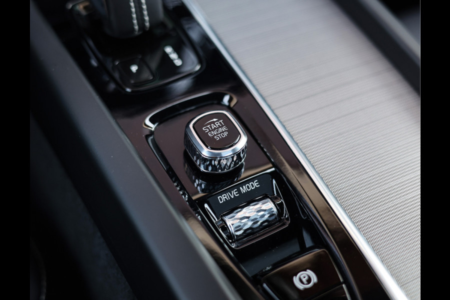 Volvo XC60 T8 AWD Polestar Engineered