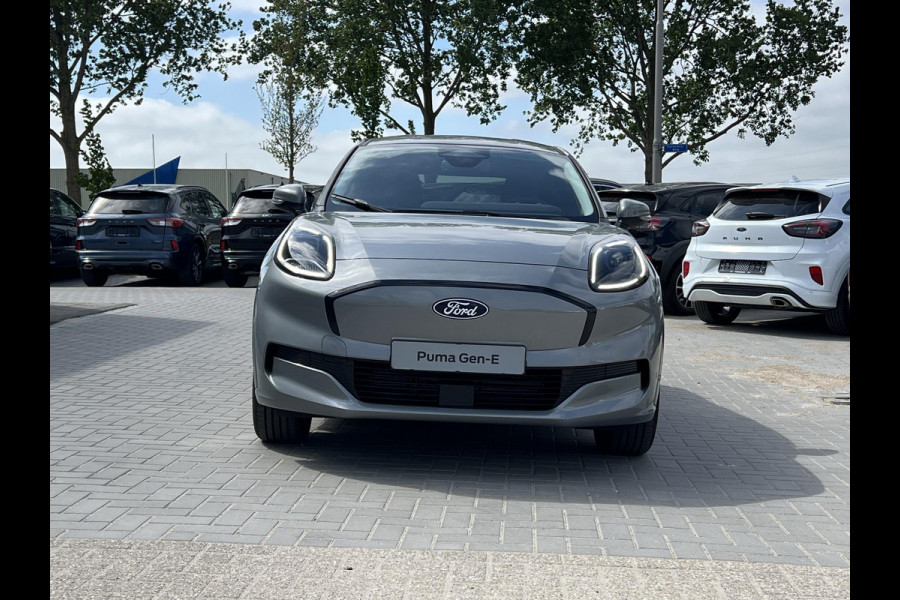 Ford Puma Gen-E SUV Gen-E FWD (43,6 kWh) Solar Silver | Comfort Pack | Winter Pack | Ford Voorraad | Incl. 3.000,- Ford voordeel