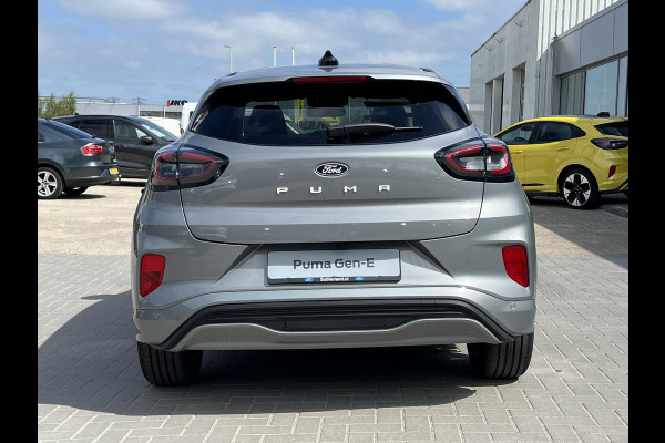Ford Puma Gen-E SUV Gen-E FWD (43,6 kWh) Solar Silver | Comfort Pack | Winter Pack | Ford Voorraad | Incl. 3.000,- Ford voordeel