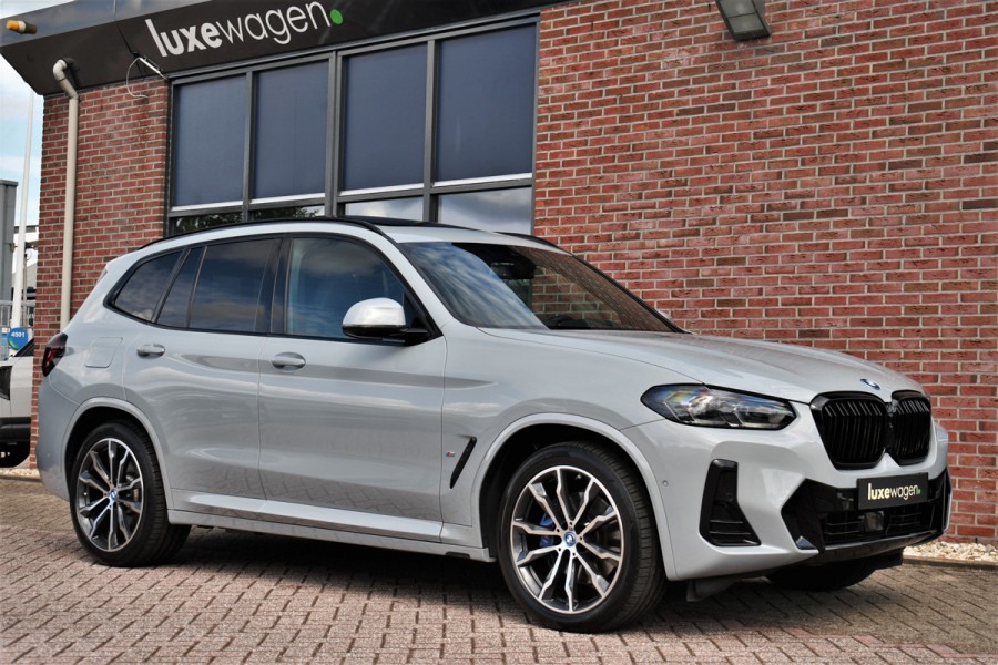 BMW X3 xDrive30e M-Sport Pano ACC M-zetels H/K HUD Brooklyngrau