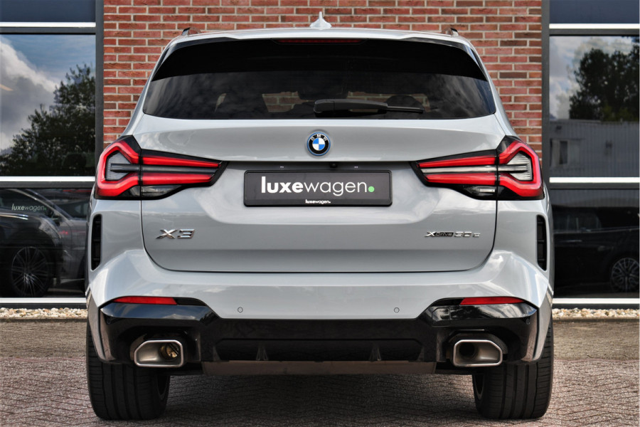 BMW X3 xDrive30e M-Sport Pano ACC M-zetels H/K HUD Brooklyngrau